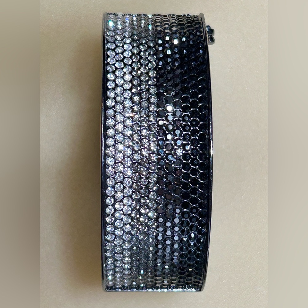 Lia Sophia “Paris Lights” Hinged Hematite Tone Bangle Bracelet - Picture 3 of 14